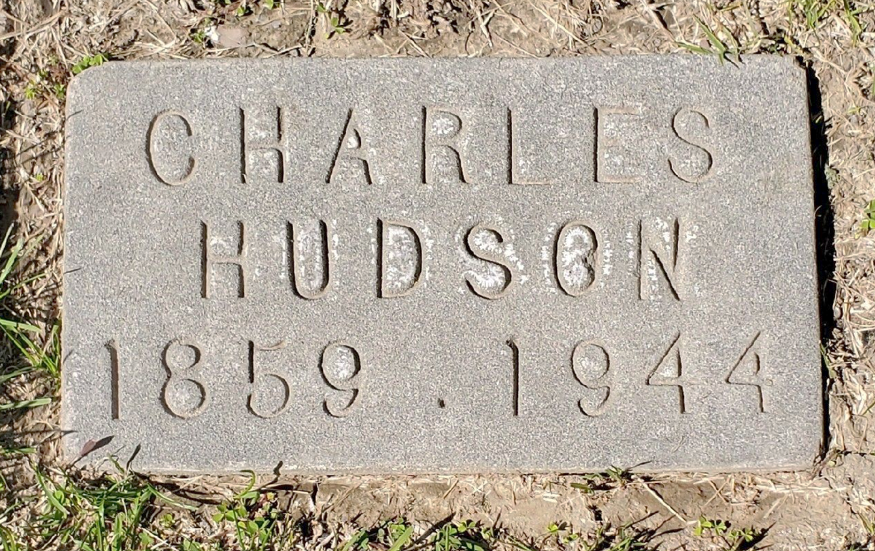 Charles "Skipper" Hudson Gravestone (Photo)