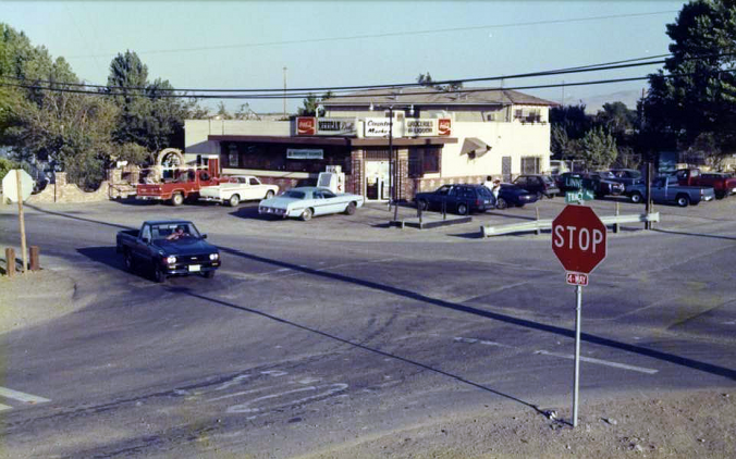 Tracy Country Market (Circa 1980 Photo)