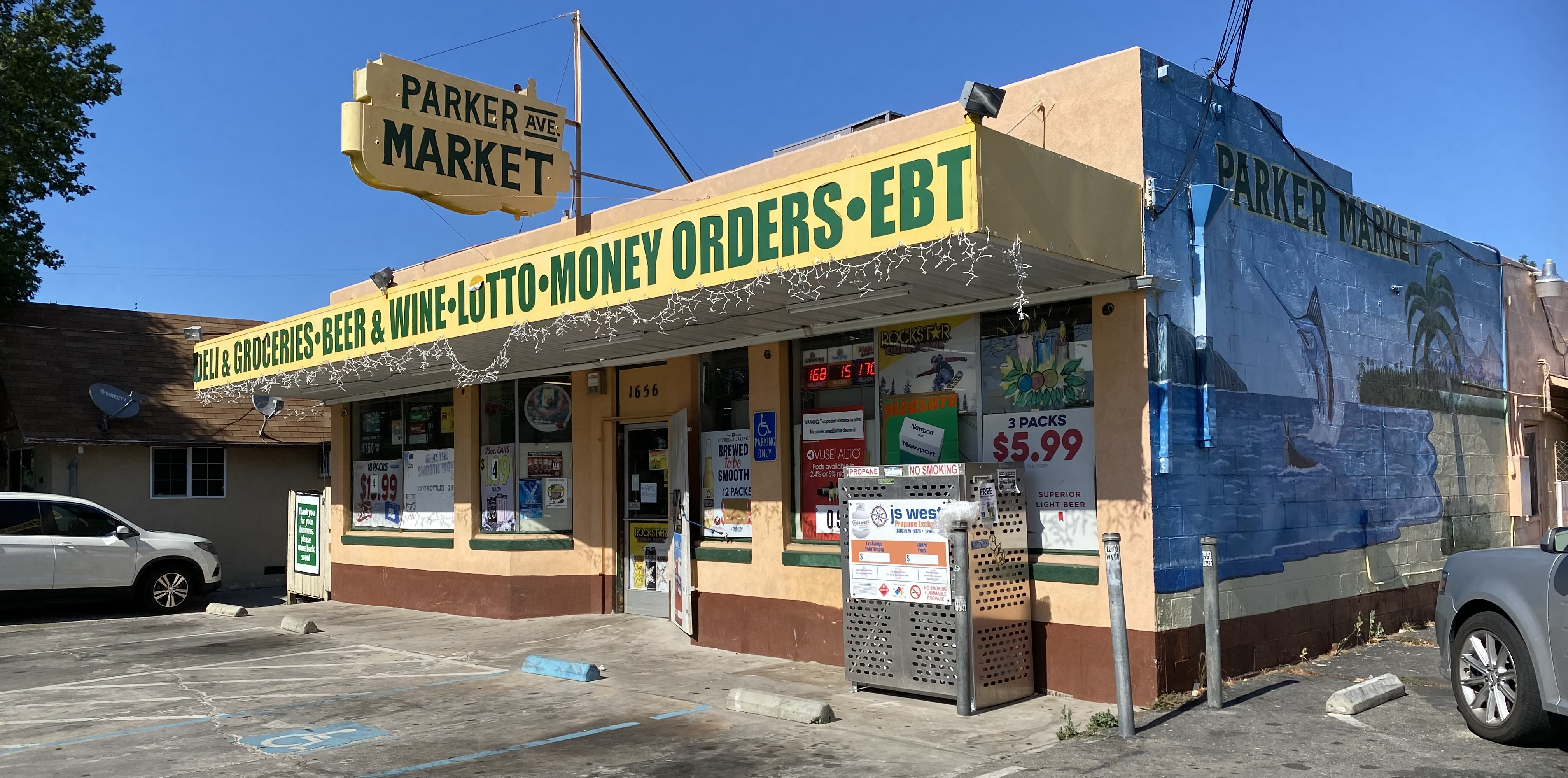Parker Avenue Market (Front View, May 2022)