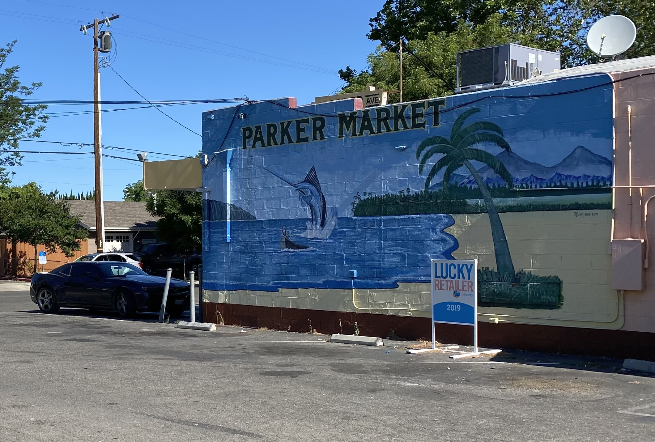 Parker Ave Market (Side Mural, May 2022)
