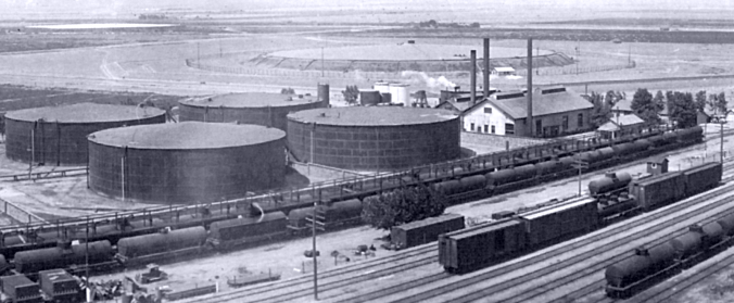 Tracy Associated Oil Depot (1926 Photo)
